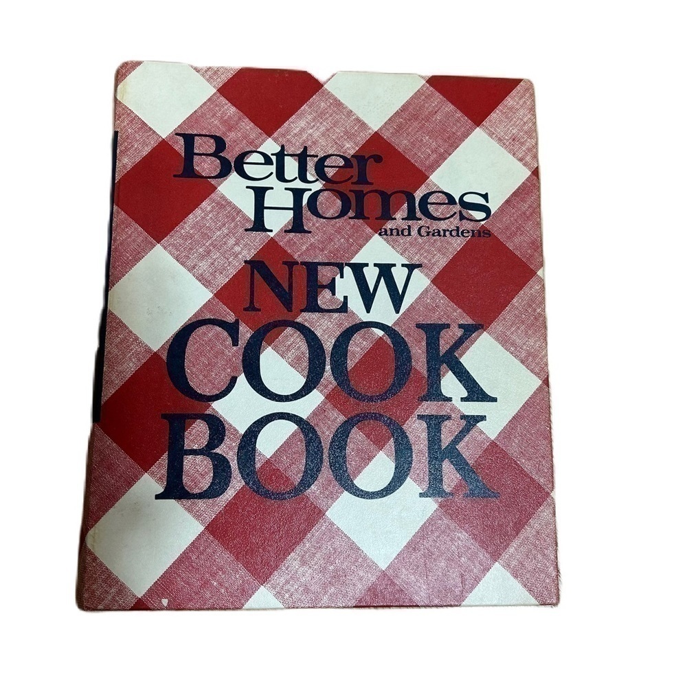 Vintage Better Homes and Gardens Cookbook Red White Plaid Spiral